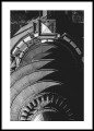 Hala Stulecia, Wrocław. Pattern, detal, dach.. Fotografia czarno-biała. 
