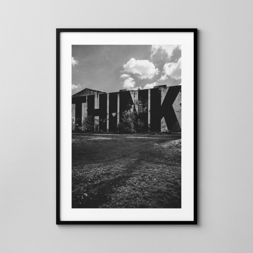 THINK - mural w Katowicach. Fotografia, fotoposter, plakat na ścianę. 