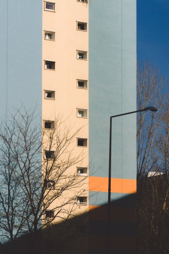 Wrocław, Blok przy ulicy Zielińskiego. Fotografia architektury: Mateusz Gzik. Plakat na ścianę, do mieszkania.